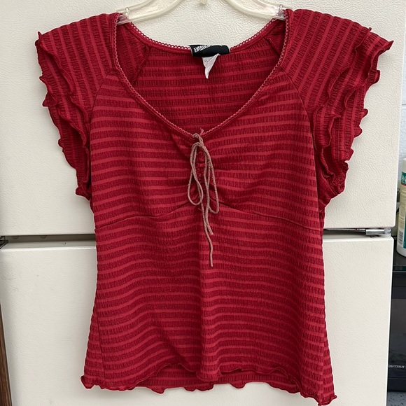 Fashion Bug ruffled top - Picture 1 of 3